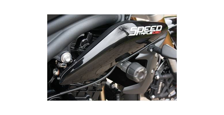 speed-triple-1050-11-5.jpg