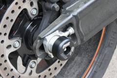 Super-moto-990-r-08-3