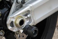 Super-moto-990-r-08-7